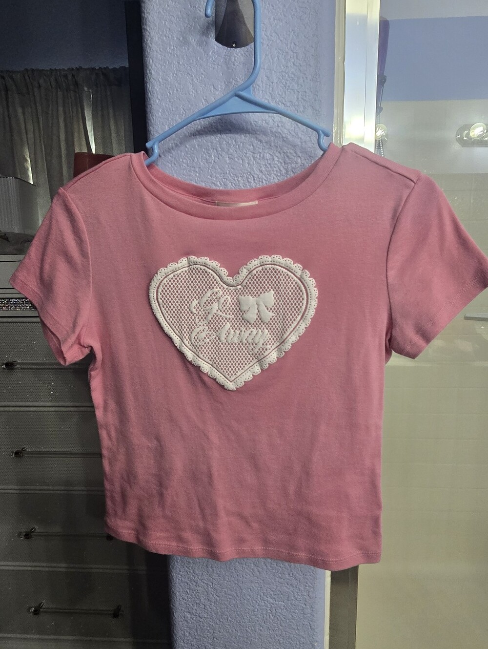 Womens Pink Heart Applique Short Sleeve Top